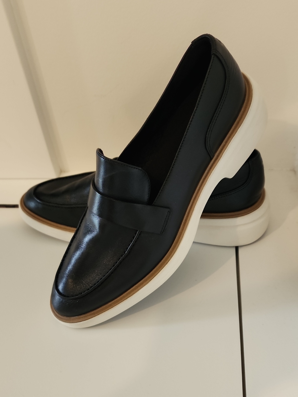 NWOT Cole Hann ØriginalGrand Cityspectre Loafers